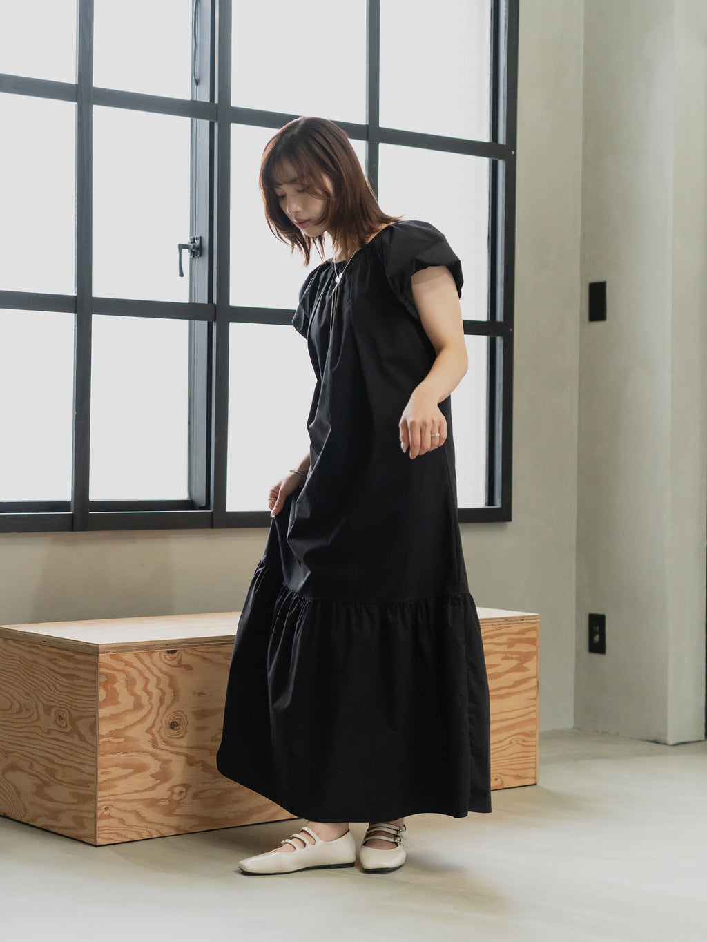 Back Ribbon Frill Sleeve Dress