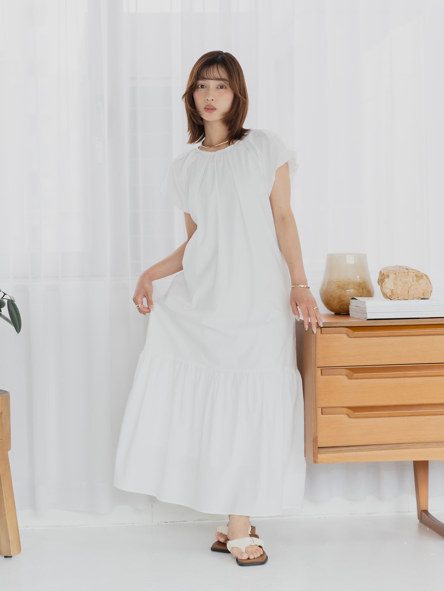 Back Ribbon Frill Sleeve Dress