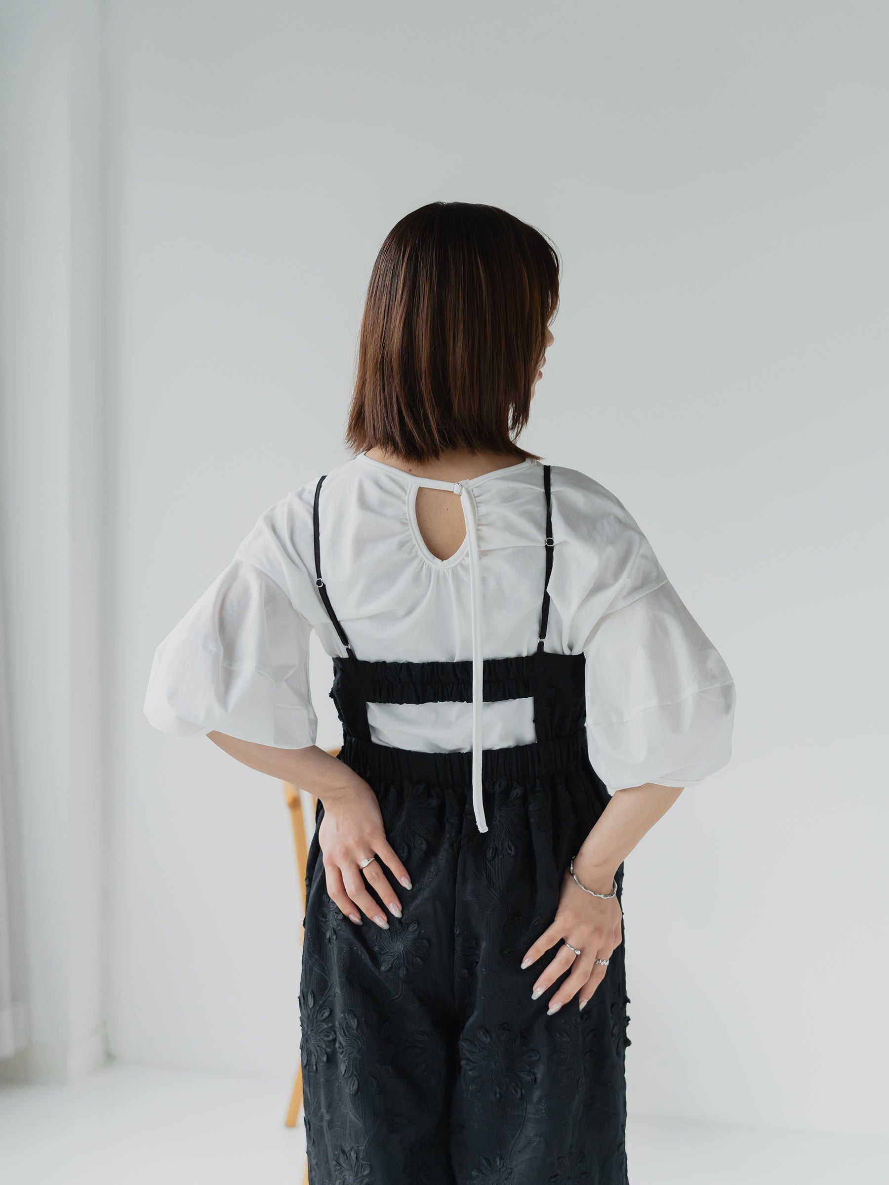 Back Tie Balloon Sleeve Tee
